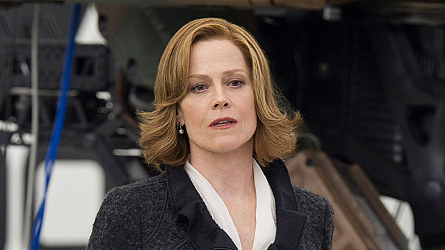 Sigourney Weaver defenders villain