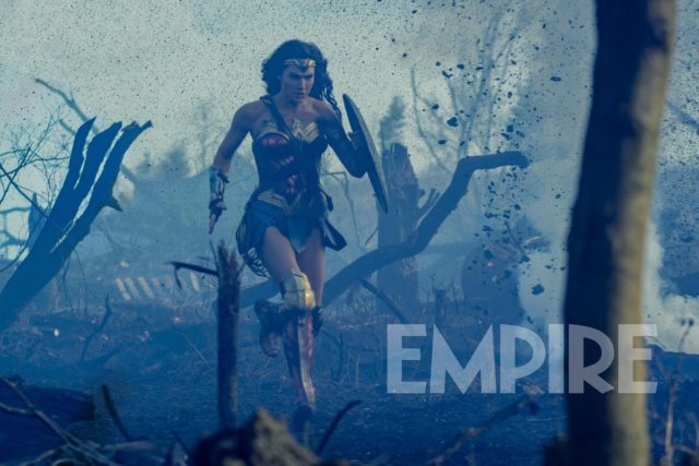 new wonder woman photo war zone