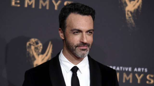 Tom Hardy's 'Venom' movie adding 'Veep' actor Reid Scott to the already stacked as fuck cast