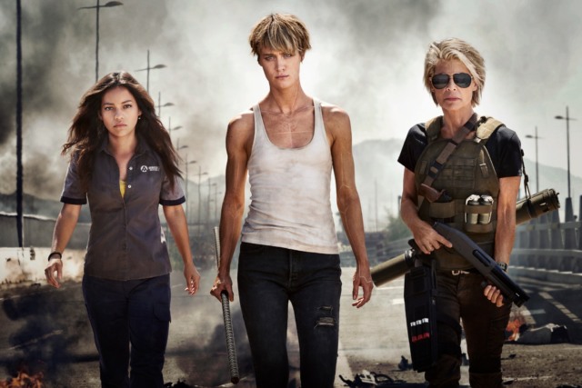 linda hamilton shotgun first look terminator 6