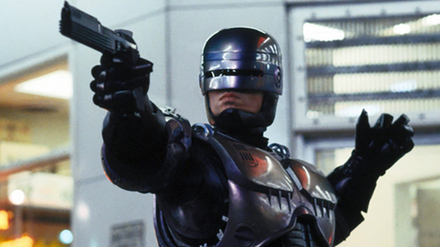 neill blomkamp peter weller robocop sequel