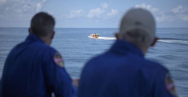 spacex astronauts return to earth