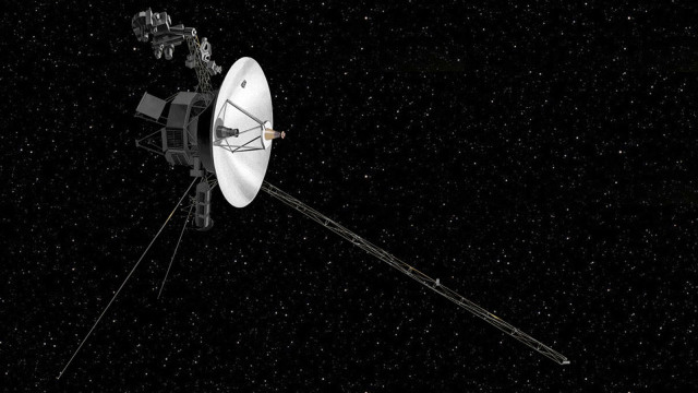 nasa contacts voyager 2 probe first time deep space network dish