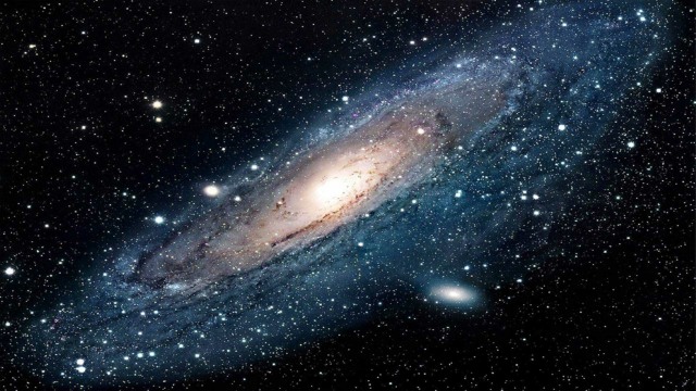 scientists radio waves milky way galaxy